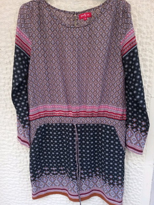 Boho mini dress Derhy with long sleeve like new, small