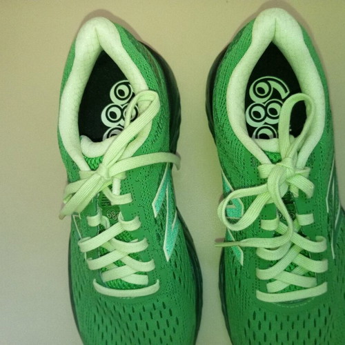 New Balance sneakers new, size 38.5, green sports shoes