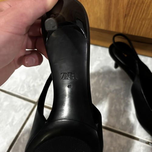 Zara black slingback pumps like new, size 40