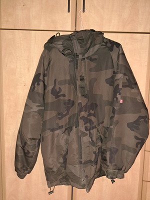 South Play military jacket like new for snow