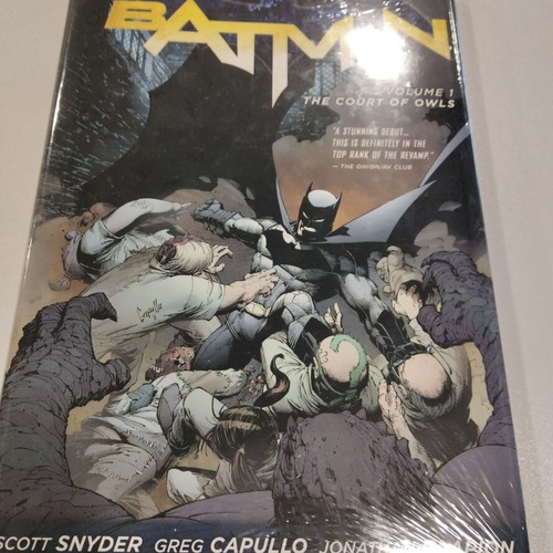 Batman New 52 Volume 1 The Court of the Owls hardcover new