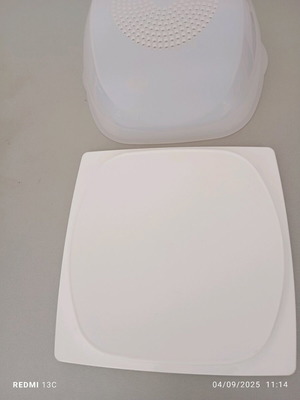 Tupperware Smart Cheese Container new