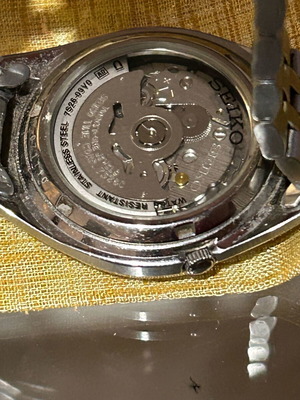 Seiko mechanics 21 jewels watch, 38mm case