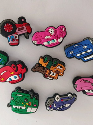 Пинове за Crocs Cars комплект от 10 като нови, многоцветни