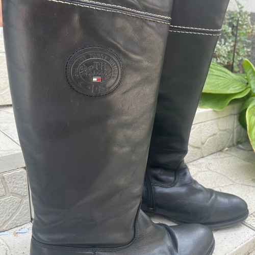 Tommy Hilfiger women's boots like new, dark blue, size 39