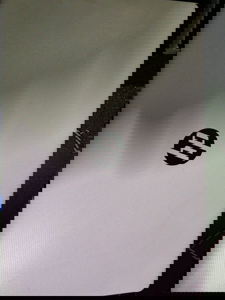 HP notebook ( intel pentium silver)