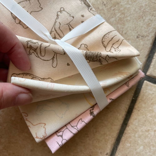Fat Quarters υλικό καινούργιο, 15 τεμάχια με θέμα Harry Potter και Winnie the Pooh