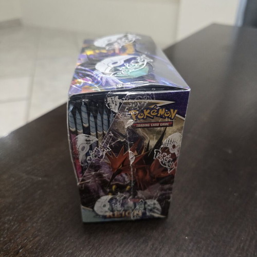 Chilling Reign Booster Box sealed