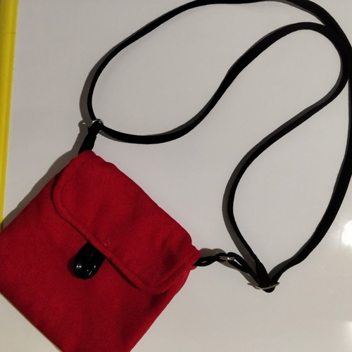Red Shoulder Bag used, 17x17 cm