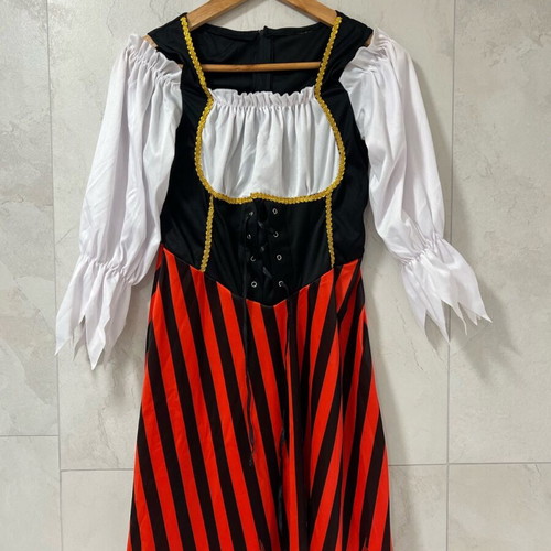Pirate Costume For Ladies Like New