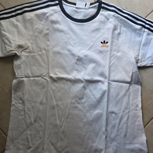 Adidas T-shirt size L, white