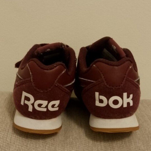 Reebok children's shoes size 26 like new, red athletic