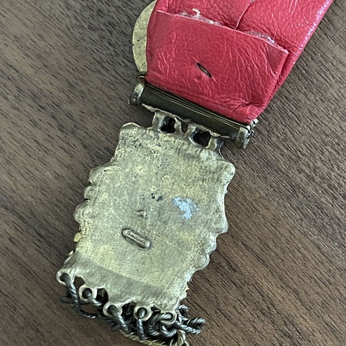 Sodini Bijoux women's vintage bracelet with red leather and baroque design