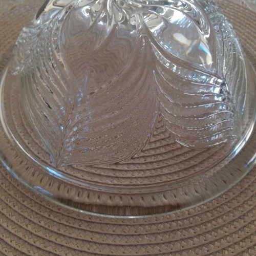 Crystal bowl new for decoration and use
