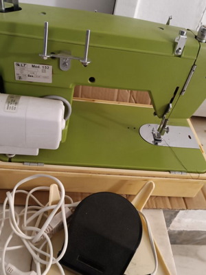 QLT sewing machine used, Japanese motor, excellent condition