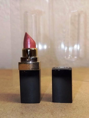 Mini lipstick Bengal 07 Chanel new in transparent case