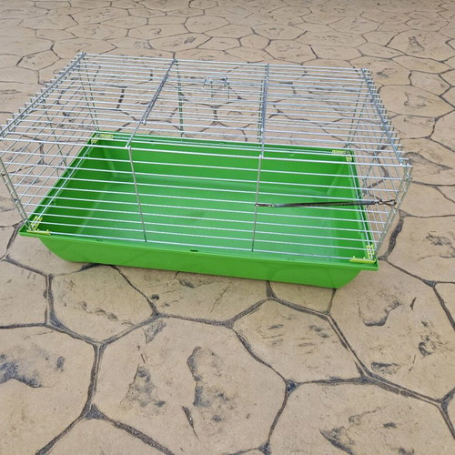 Rabbit cage like new