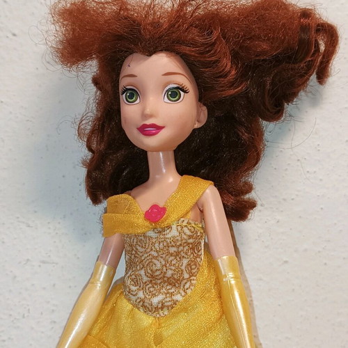 Hasbro Disney Princess Doll Royal Shimmer Belle used