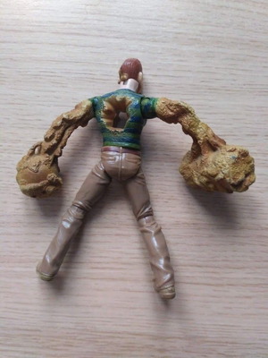 Фигура Sandman употребявана Marvel Hasbro 2007 с подвижни крайници