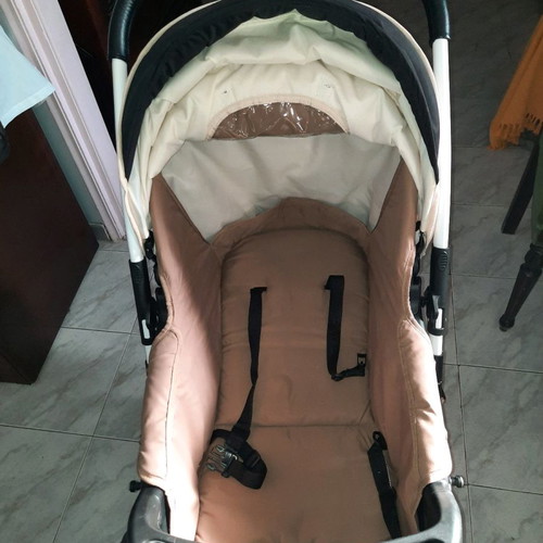 Βρεφικό καρότσι Carello μεταχειρισμένο, ελάχιστα χρησιμοποιημένο