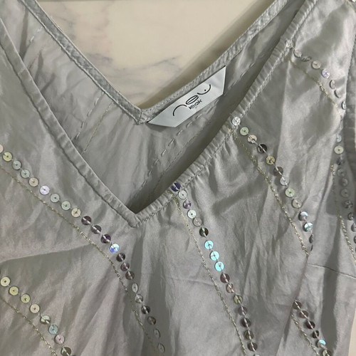 Silk top with sequins New Look like new, size S, gray