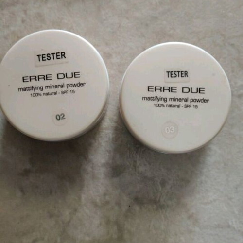 Erre Due mattifying loose powder loose powders like new, 2 pieces