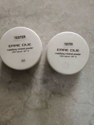 Erre Due mattifying loose powder loose powders like new, 2 pieces