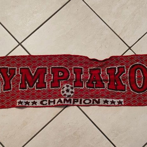 Olympiakos F.C. scarf used, collectible and authentic