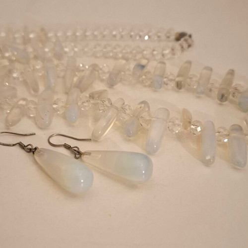 Necklace-earrings set, final