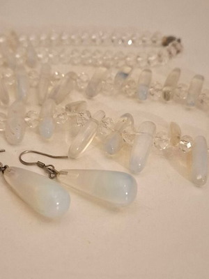 Necklace-earrings set, final