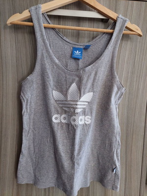 Τοπ Adidas
