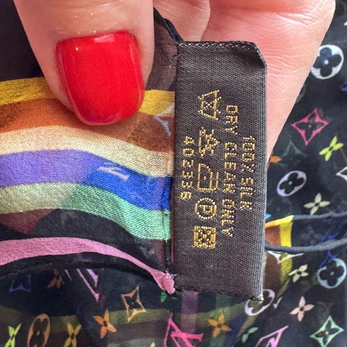 Louis Vuitton Monogram Multicolor Silk Scarf like new, black