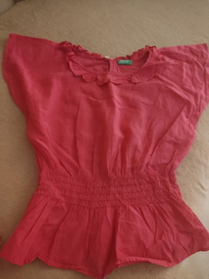 Benetton fuchsia airy blouse like new, size 128 cm