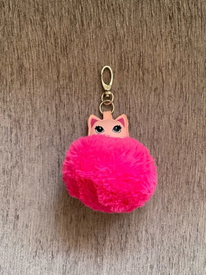 Fuchsia Cat Keychain like new