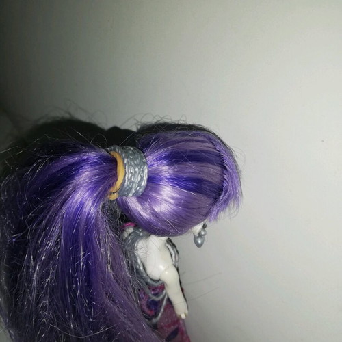 Monster High Spectra doll 2011 like new