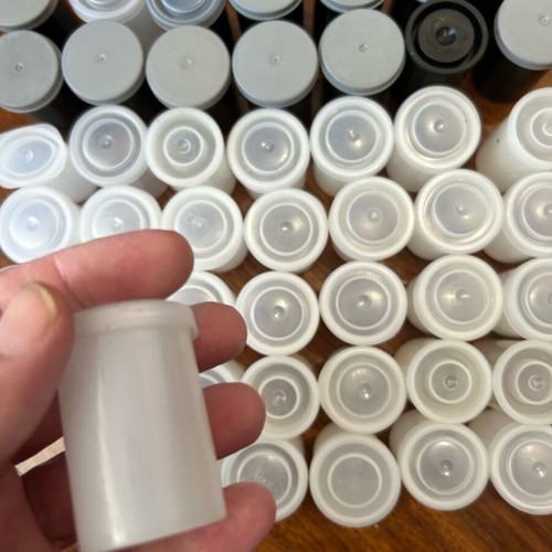 Vintage film canisters like new, pack of 49