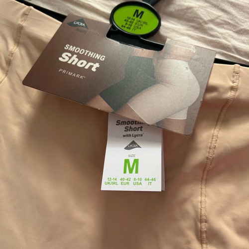 Primark Smoothing Shapewear Shorts M new, beige