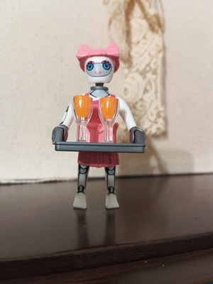Фигура Playmobil робот сервитьорка с поднос и напитки