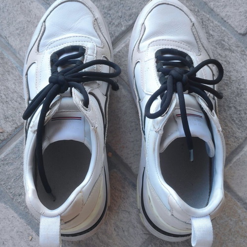 Tommy Hilfiger Chunky Sneakers size 38 used, white