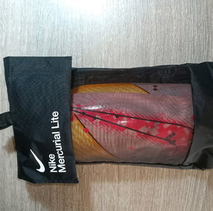 Nike Mercurial Lite