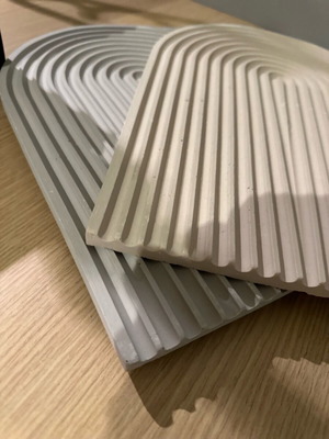 Gypsum decorative bases like new