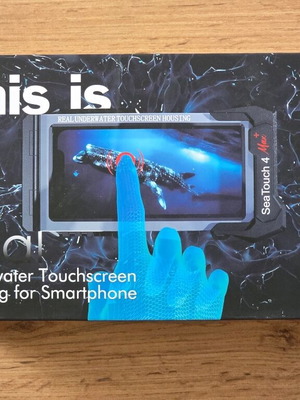 Underwater photo case for iPhone