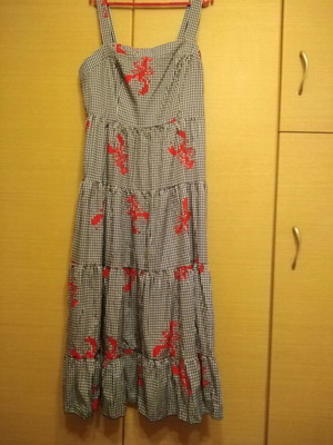 Φουστάνι σαν καινούργιο, καλοκαιρινό μακρύ με κόκκινους αστακούς