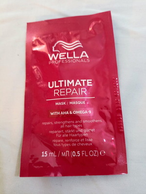 Wella hair mask, 15ml hydration and repair