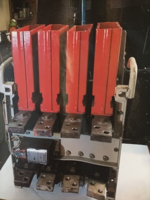 Διακόπτες ισχύος ABB και AEG 1600A σαν καινούργιοι, σετ δύο