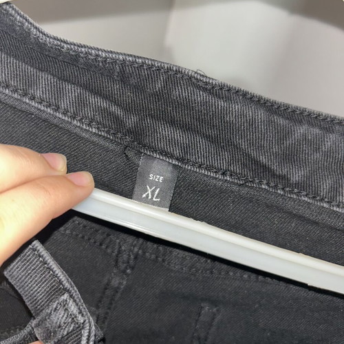 Black denim skirt One Size like new by Adam's Shoes