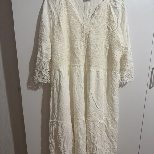 Dress white size 4XL like new, worn few times