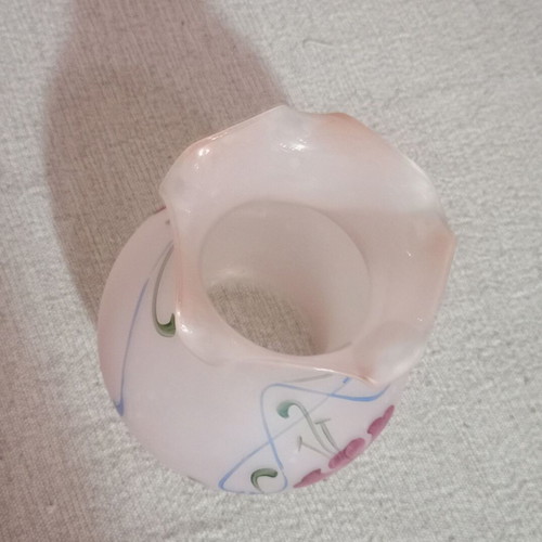 Italian hand-painted vase new, matte glass pink shade