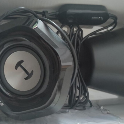 Edifier G-1000 Gaming Speakers like new