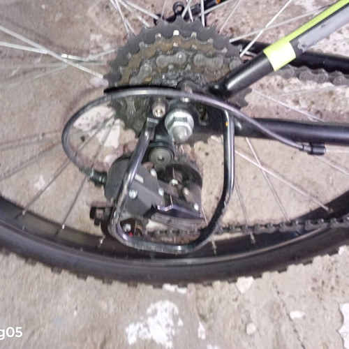 Rockrider bike like new, 24 inch, disc brakes, city